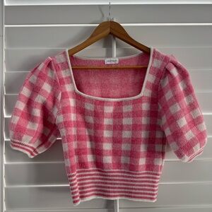 Vestique Pink and White Knit Sweater